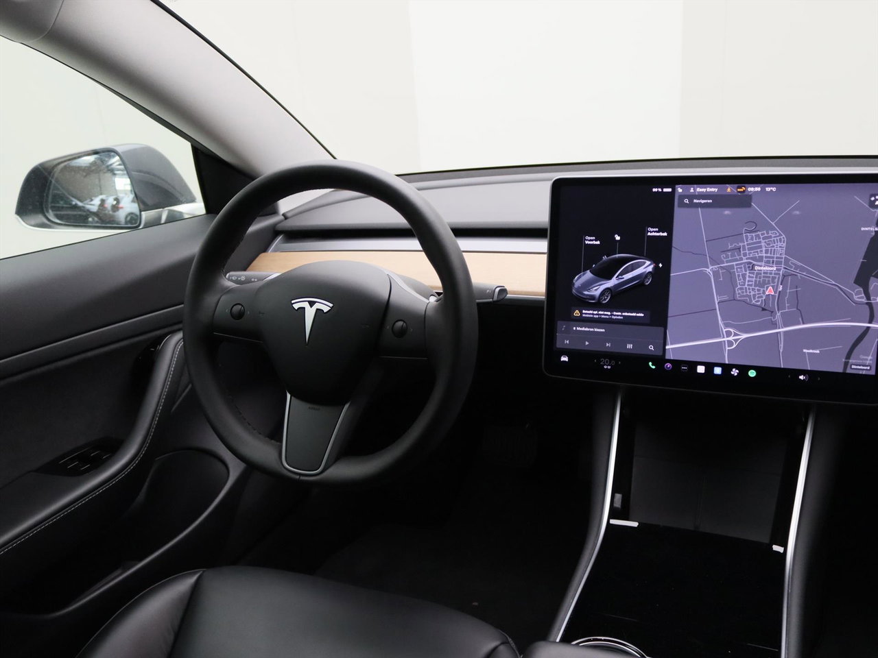Tesla Model 3 Standard RWD Plus [ LFP-ACCU+AUTOPILOT+60 kWh+PREMIUM AUDIO ] 16