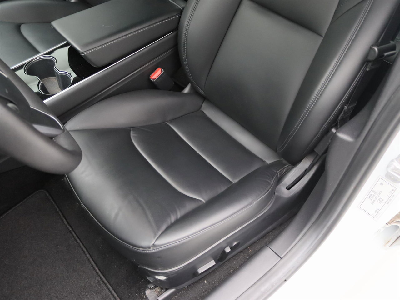 Tesla Model 3 Standard RWD Plus [ TREKHAAK+LFP-ACCU+AUTOPILOT+60 kWh+PREMIUM AUDIO ] 15