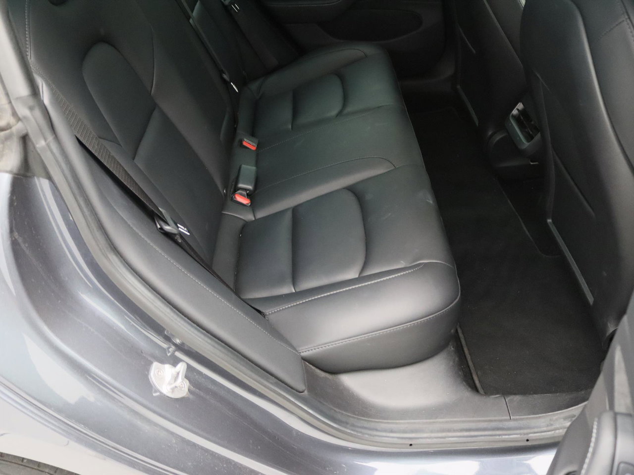 Tesla Model 3 Performance AWD 486pk 75 kWh 89.1% SoH FACELIFT [ AUTOPILOT+567KM WLTP+PREMIUM AUDIO ] 15