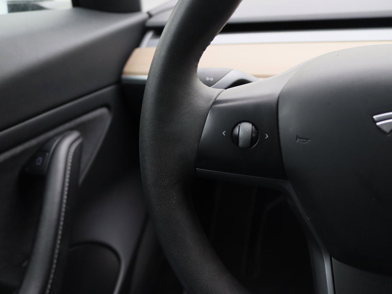 Tesla Model 3 Long-Range AWD 351pk 75 kWh 95% SoH FACELIFT [ WARMTEPOMP+AUTOPILOT+19 INCH ] 20