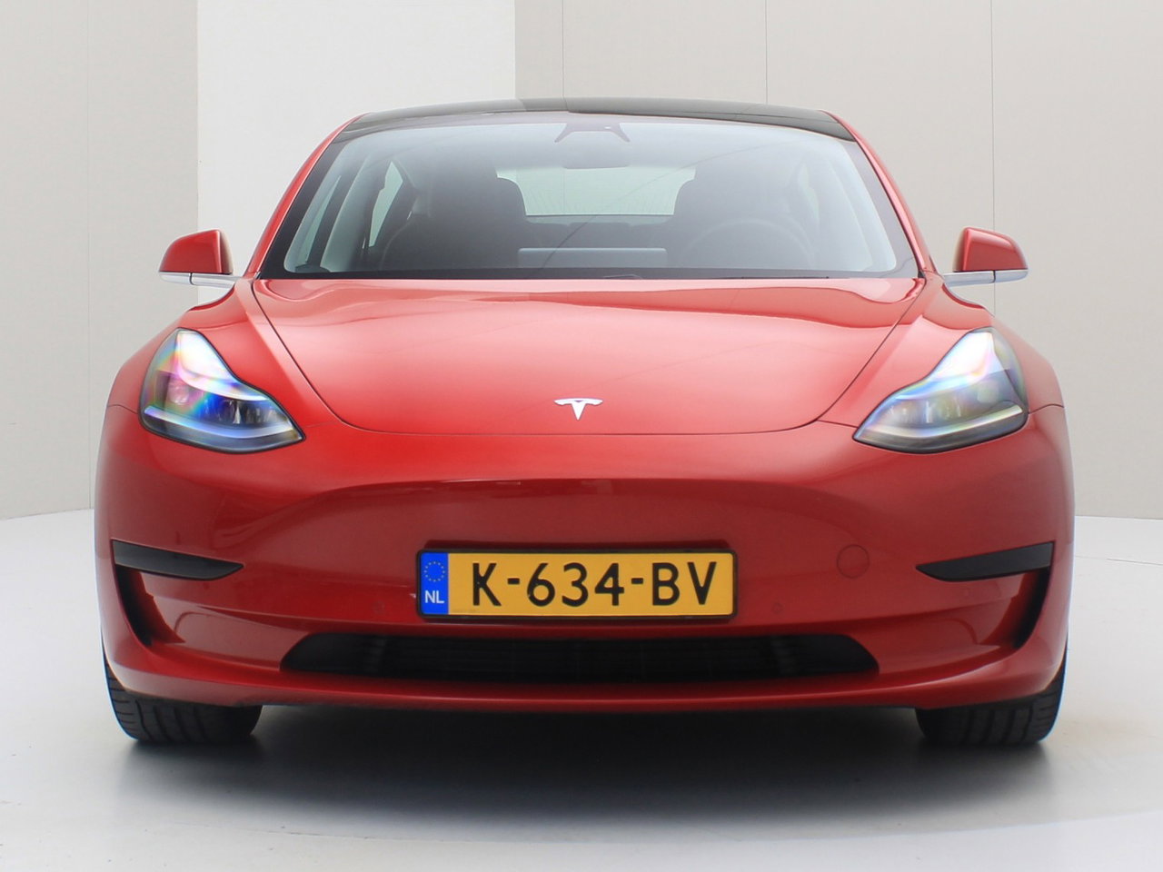 Tesla Model 3 Standard RWD Plus [ LFP-ACCU+AUTOPILOT+60 kWh+PREMIUM AUDIO ] 5