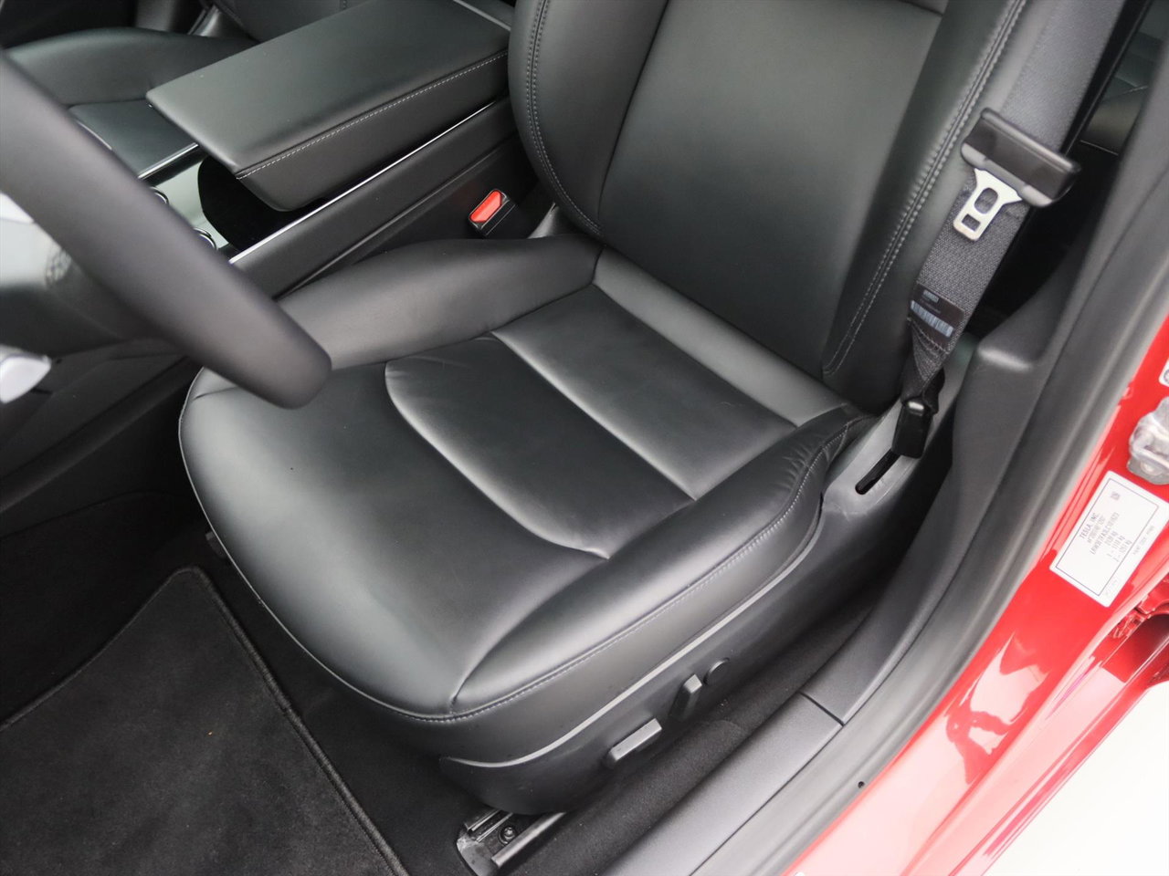 Tesla Model 3 Standard RWD Plus [ LFP-ACCU+AUTOPILOT+60 kWh+PREMIUM AUDIO ] 16