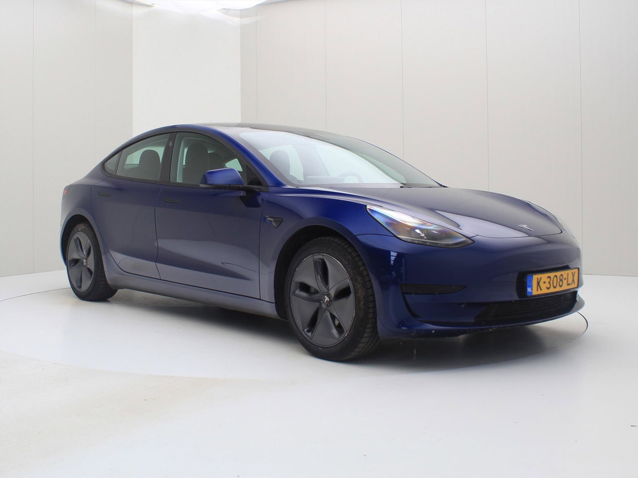 Tesla Model 3 Standard RWD Plus [ LFP-ACCU+AUTOPILOT+60 kWh+PREMIUM AUDIO ] 4
