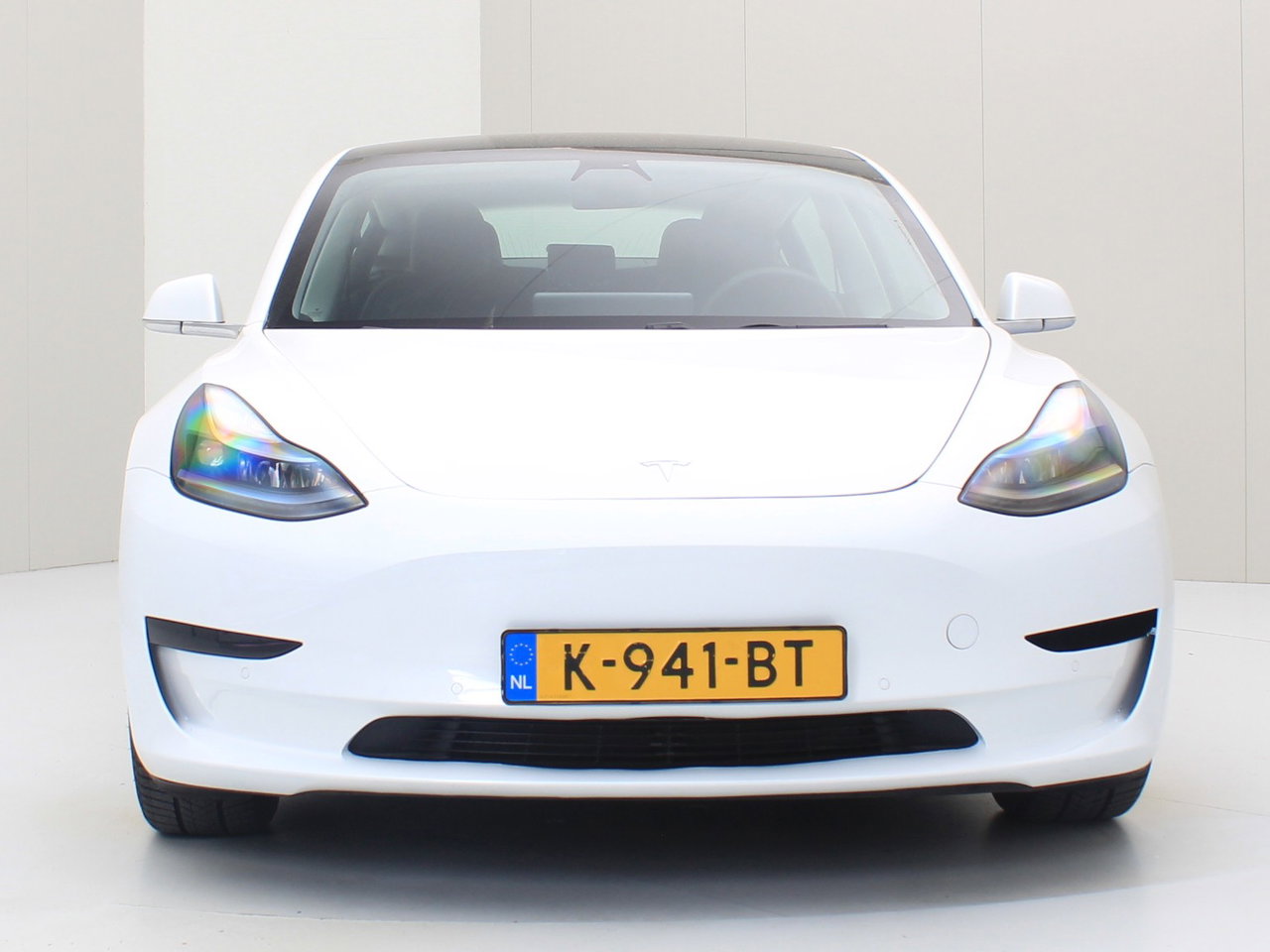 Tesla Model 3 Standard RWD Plus [ LFP ACCU+AUTOPILOT+60 kWh+PREMIUM AUDIO ] 5