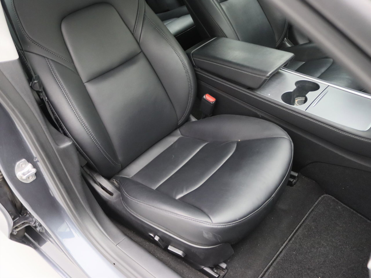 Tesla Model 3 Standard RWD Plus [ FACELIFT+TREKHAAK+AUTOPILOT+60 kWh+PREMIUM AUDIO ] 10