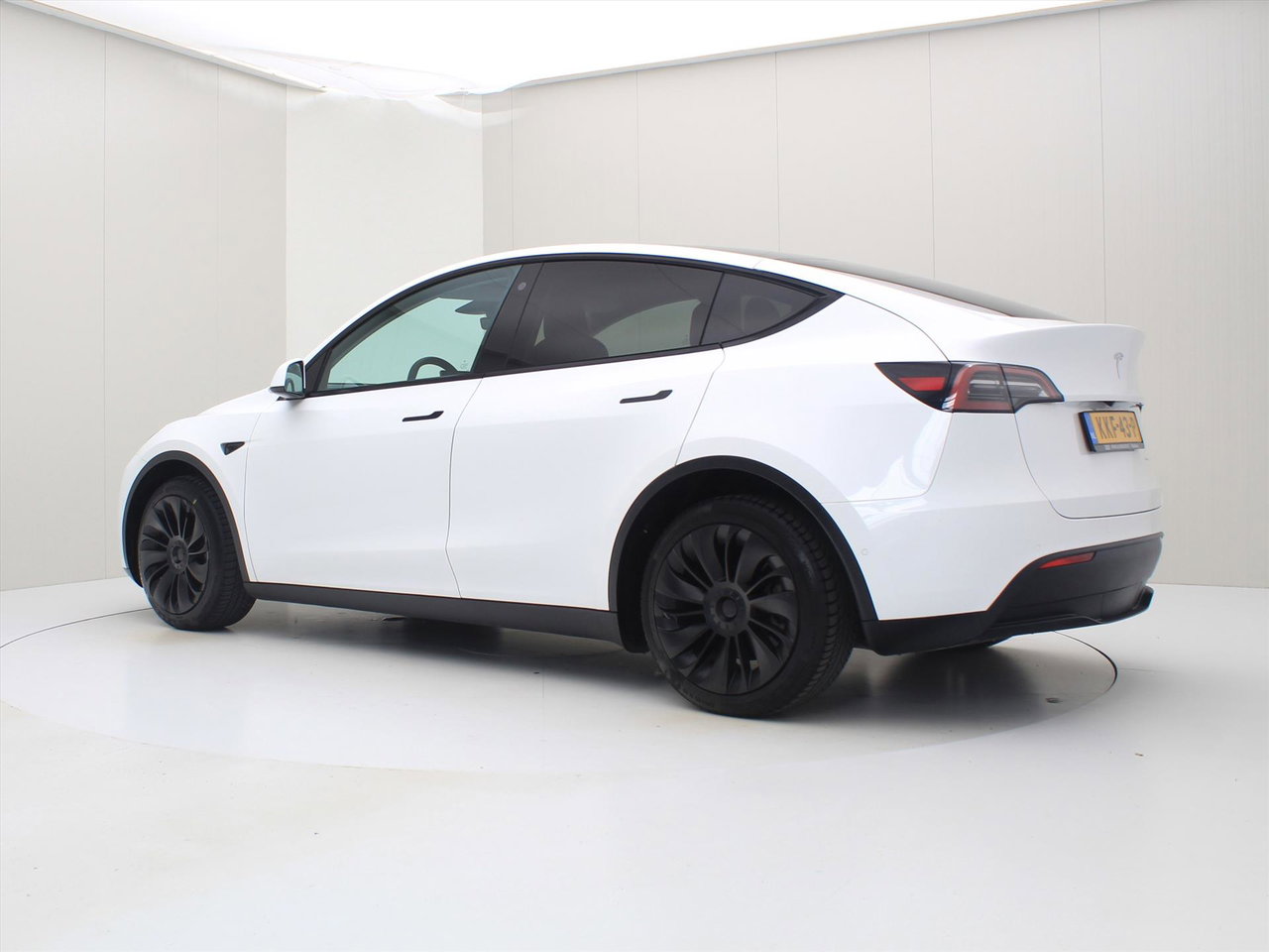 Tesla Model Y Long-Range AWD 351pk 75 kWh 87% SoH [ RYZEN AMD+AUTOPILOT+19 INCH+PREMIUM AUDIO ] 3