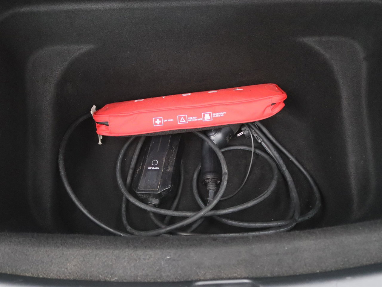 Tesla Model Y Long-Range AWD 351pk 75 kWh 87% SoH [ RYZEN AMD+AUTOPILOT+19 INCH+PREMIUM AUDIO ] 10