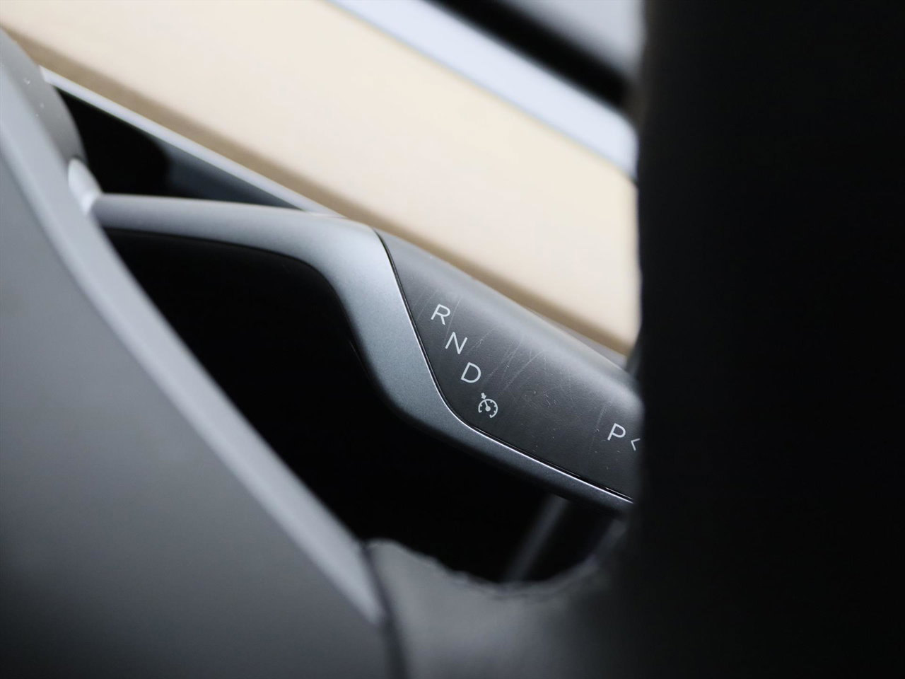 Tesla Model Y Long-Range AWD 351pk 75 kWh 90,7% SoH [ AUTOPILOT+20 INCH+533KM WLTP+PREMIUM AUDIO ] 26