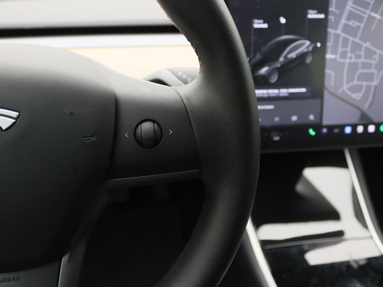 Tesla Model 3 Standard RWD Plus [ LFP-ACCU+AUTOPILOT+60 kWh+PREMIUM AUDIO ] 21