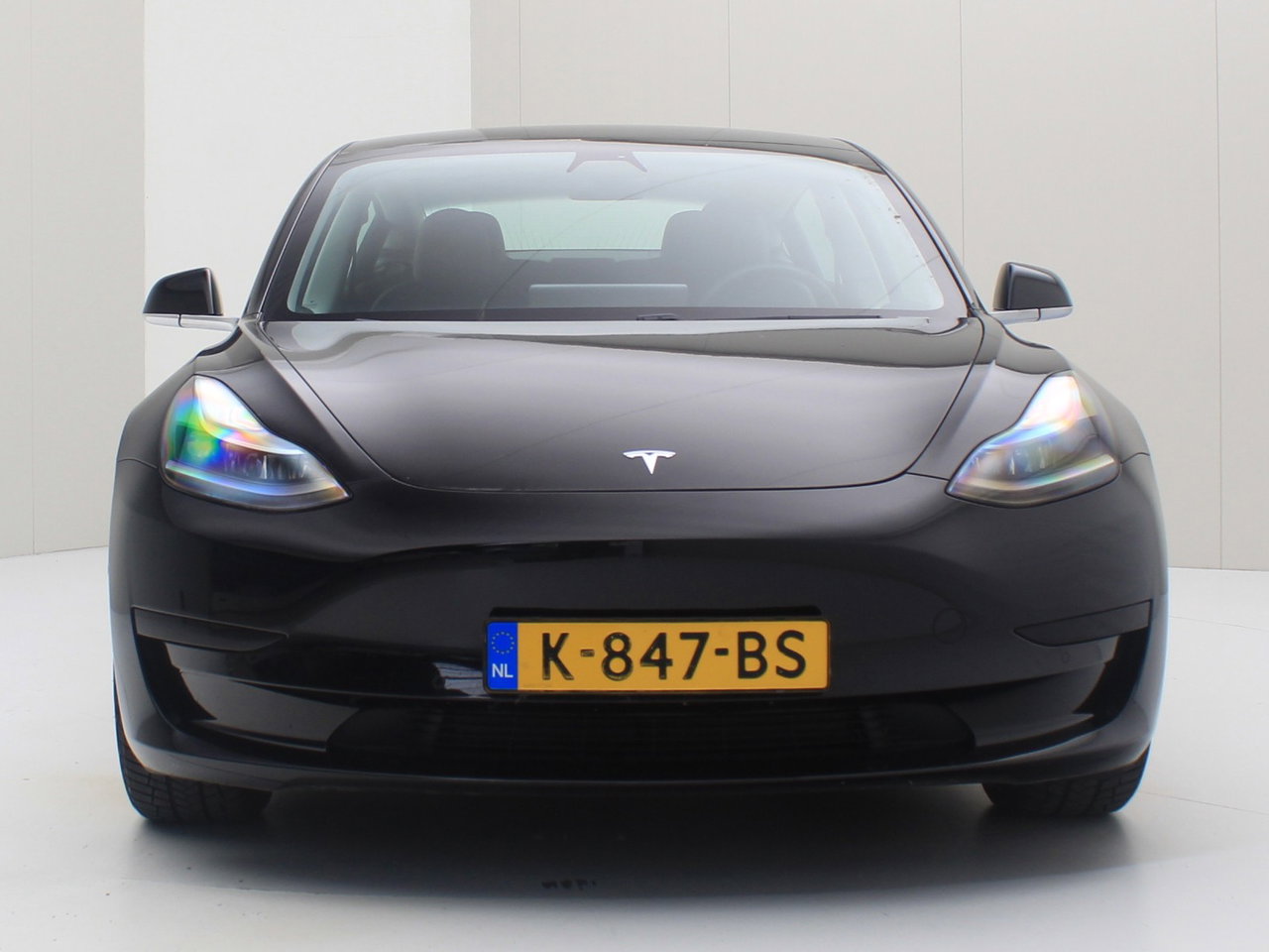 Tesla Model 3 Standard RWD Plus [ LFP-ACCU+AUTOPILOT+60 kWh+PREMIUM AUDIO ] 5