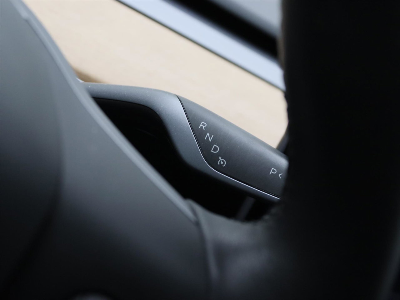 Tesla Model 3 Standard RWD Plus [ LFP-ACCU+AUTOPILOT+60 kWh+PREMIUM AUDIO ] 25
