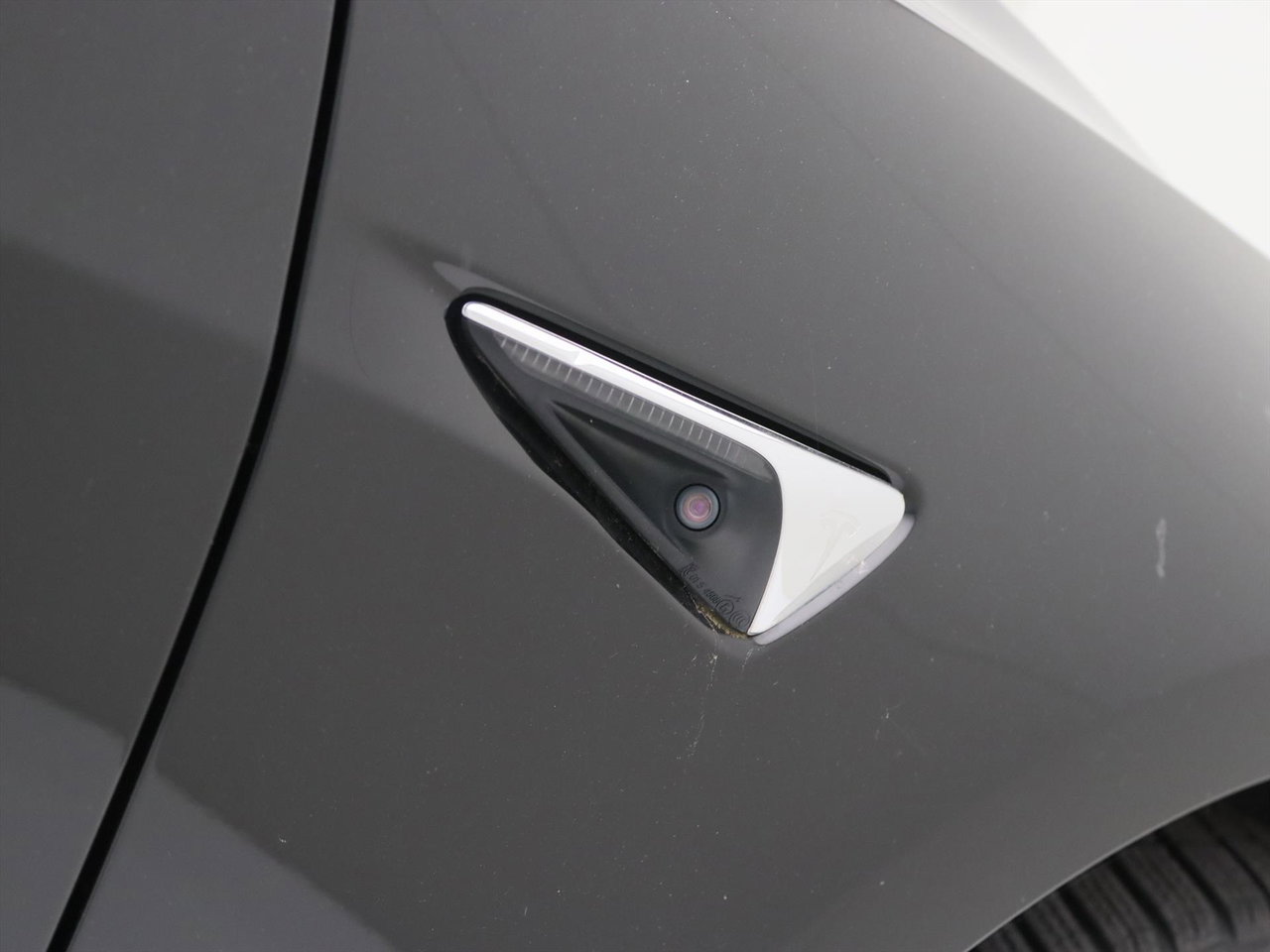 Tesla Model 3 Standard RWD Plus [ LFP-ACCU+AUTOPILOT+60 kWh+PREMIUM AUDIO ] 12