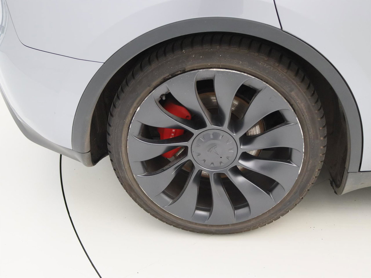 Tesla Model Y Performance 534pk AWD 91.5% SoH Quicksilver [ ENHANCED AUTOPILOT+21 INCH+WARMTEPOMP+RYZEN+PREMIUM AUDIO ] 13