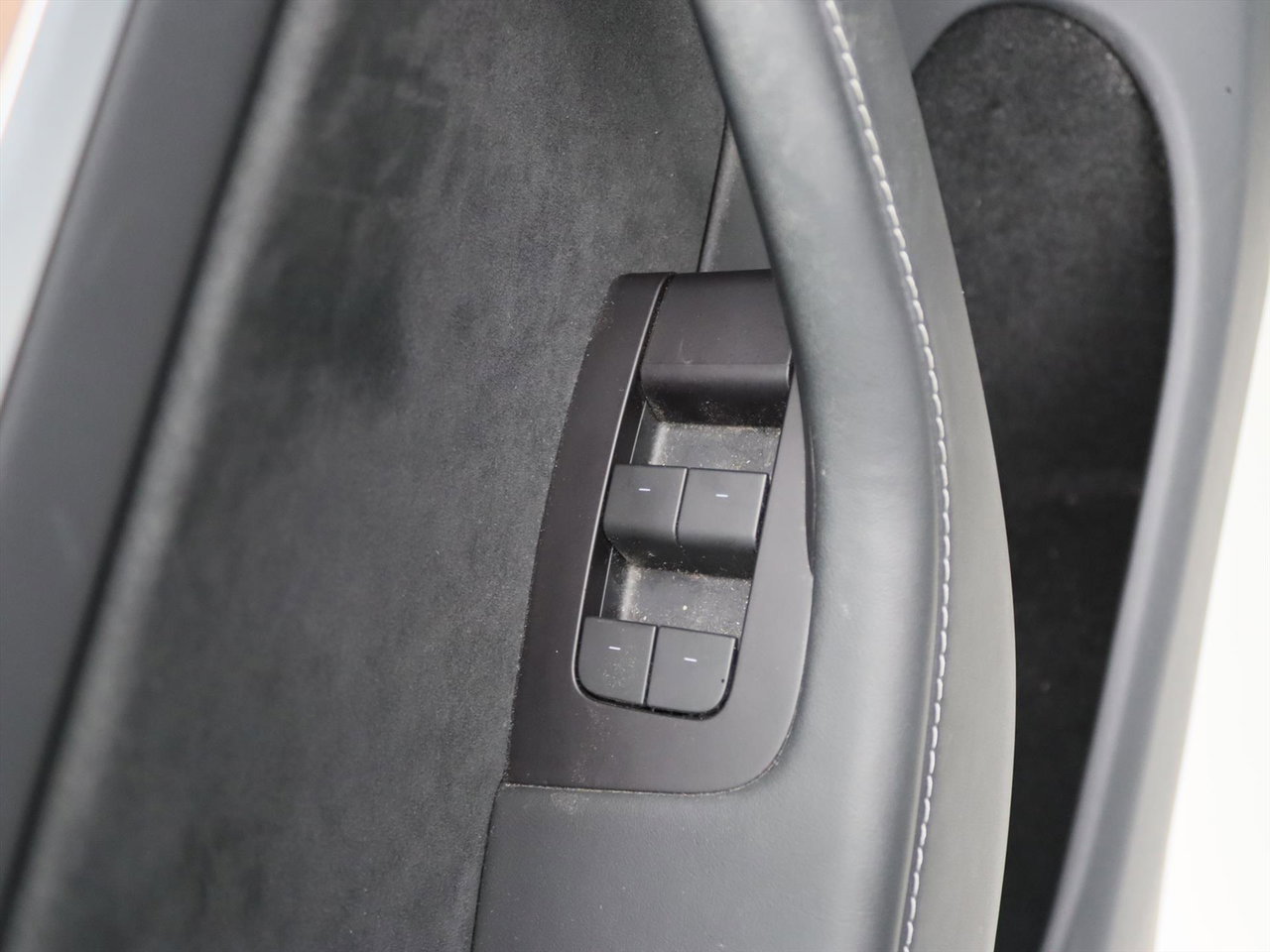 Tesla Model Y Performance 534pk AWD 91.5% SoH Quicksilver [ ENHANCED AUTOPILOT+21 INCH+WARMTEPOMP+RYZEN+PREMIUM AUDIO ] 26