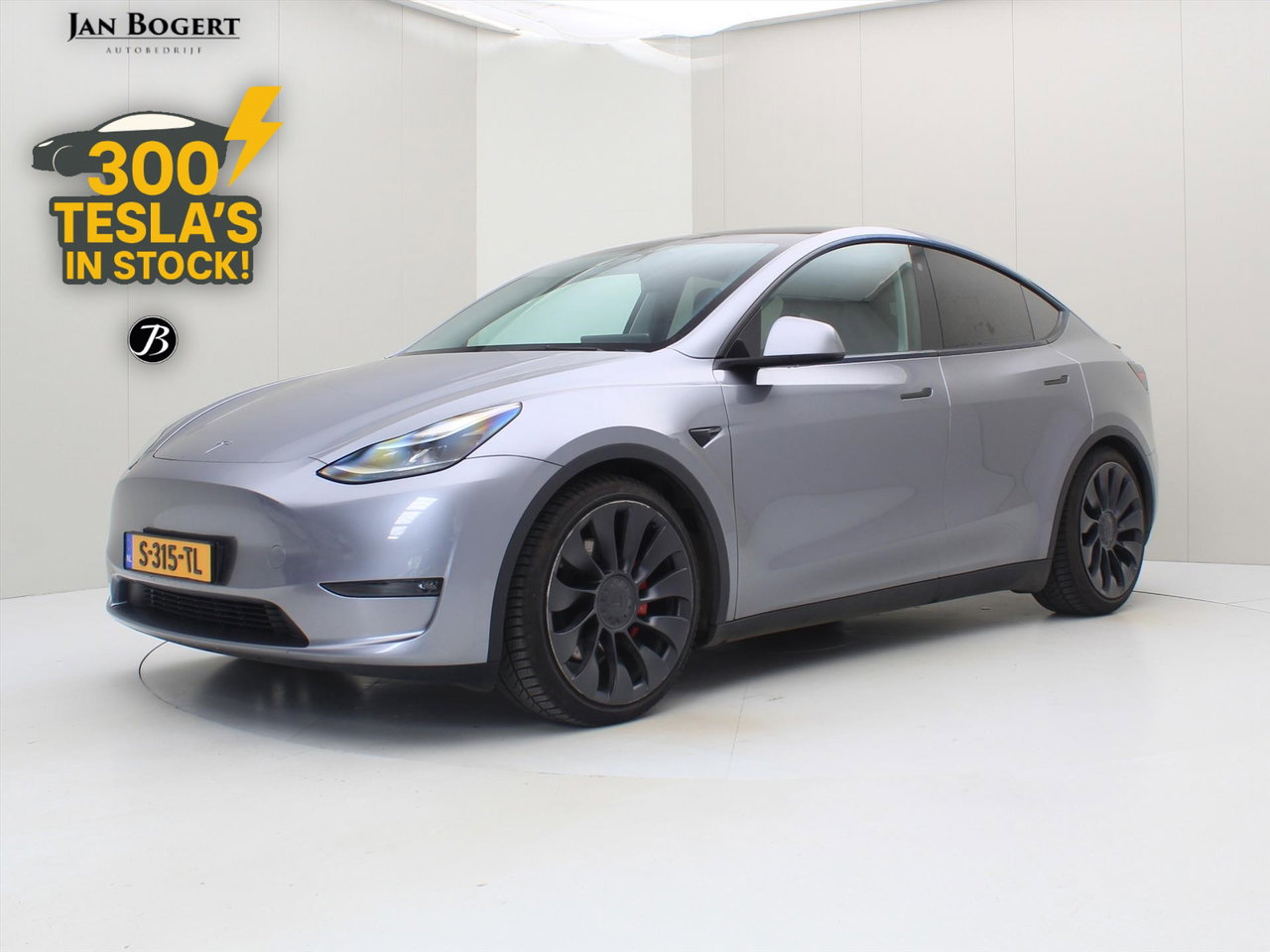 Tesla Model Y Performance 534pk AWD 91.5% SoH Quicksilver [ ENHANCED AUTOPILOT+21 INCH+WARMTEPOMP+RYZEN+PREMIUM AUDIO ]