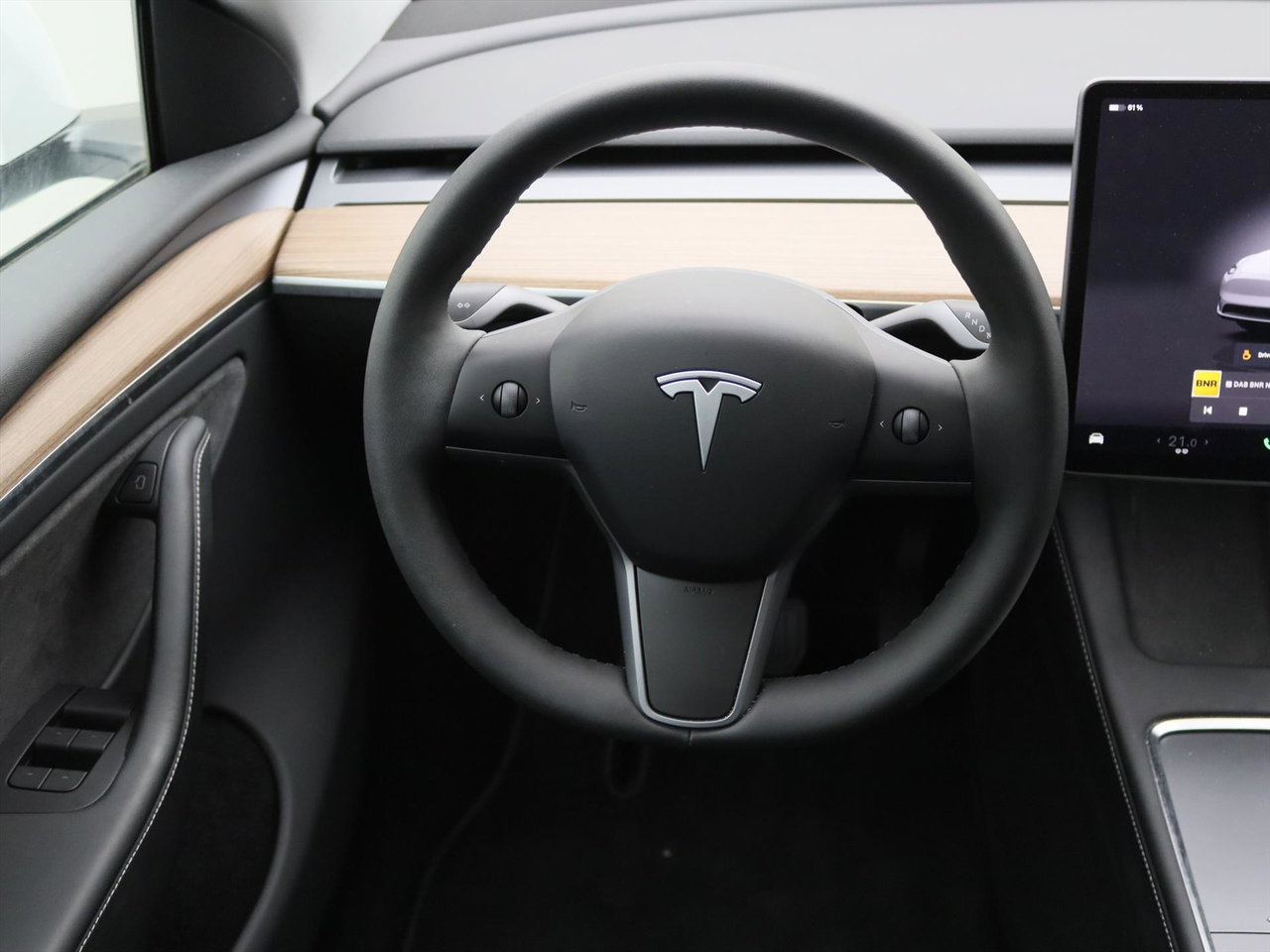 Tesla Model Y Standard RWD Plus 351pk 93.8% SoH AMD RYZEN [ LFP ACCU+AUTOPILOT+19 INCH+PREMIUM AUDIO ] 19