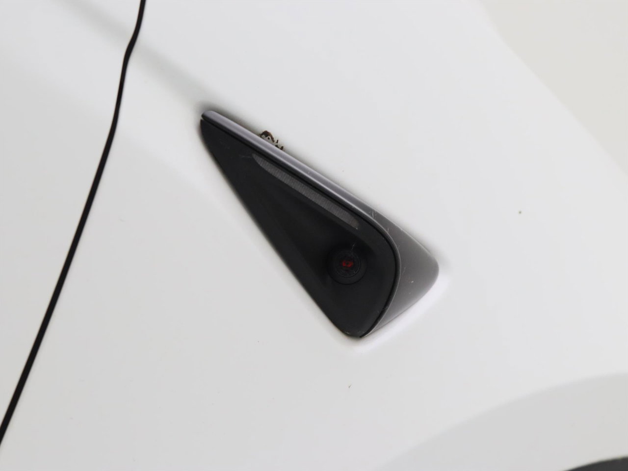 Tesla Model Y Standard RWD Plus 351pk 93.8% SoH AMD RYZEN [ LFP ACCU+AUTOPILOT+19 INCH+PREMIUM AUDIO ] 14