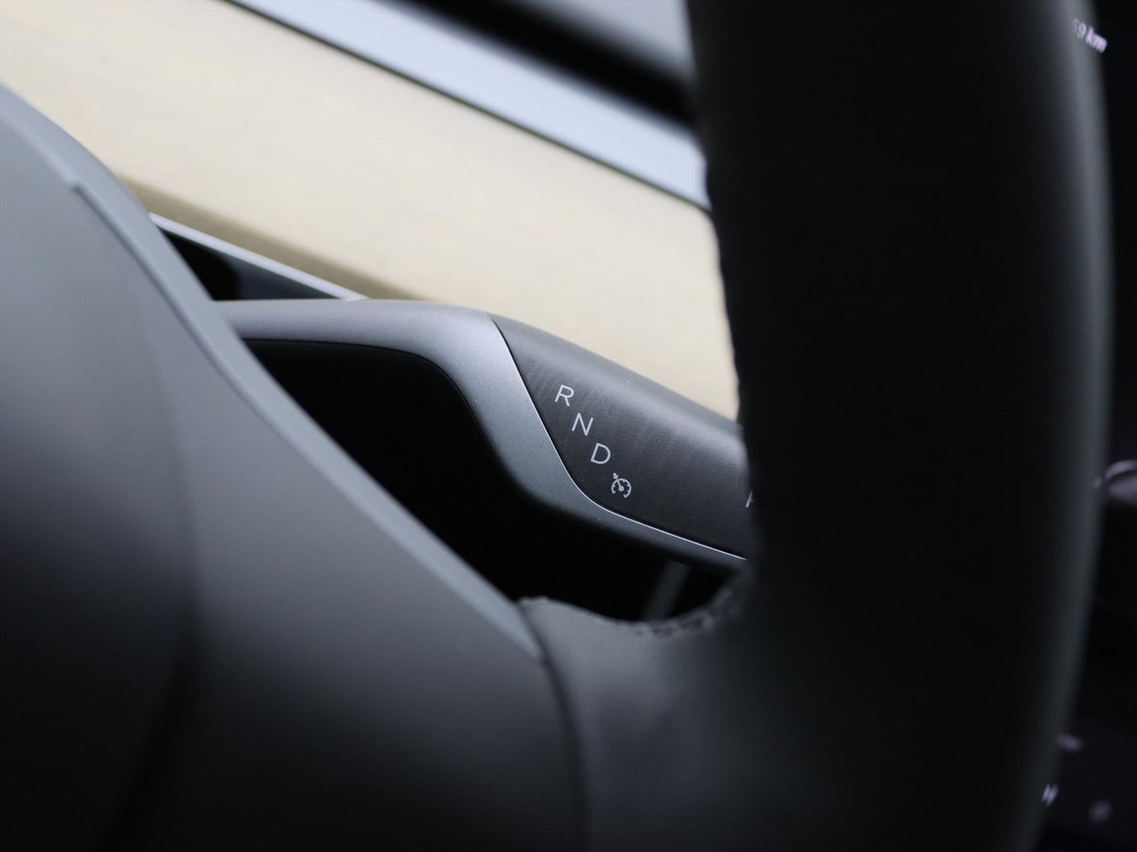 Tesla Model Y Standard RWD Plus 351pk 100% SoH [ TREKHAAK+LFP ACCU+AUTOPILOT+19 INCH+PREMIUM AUDIO ] 22