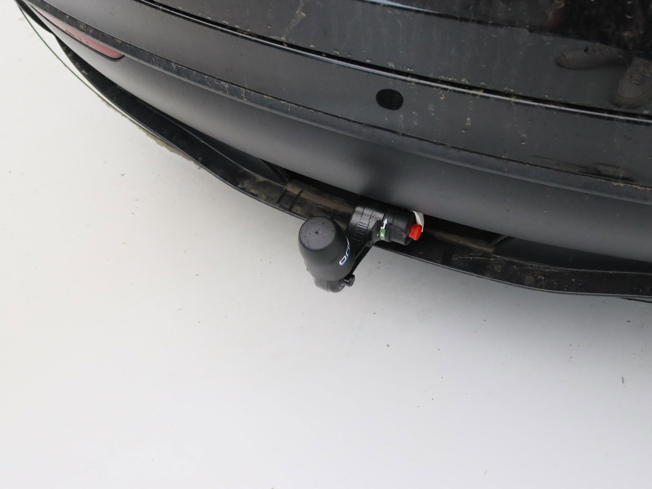 Tesla Model Y Standard RWD Plus 351pk 100% SoH [ TREKHAAK+LFP ACCU+AUTOPILOT+19 INCH+PREMIUM AUDIO ] 24