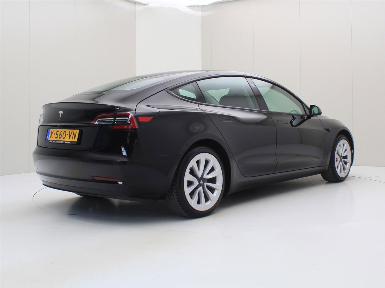 Tesla Model 3 Standard RWD Plus FACELIFT [ WARMTEPOMP+AUTOPILOT+60 kWh+PREMIUM AUDIO ] 29