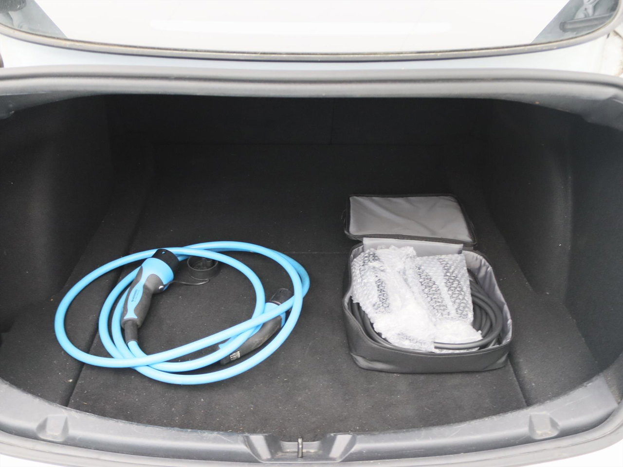 Tesla Model 3 Standard RWD Plus FACELIFT 91.1% SoH [ LFP-ACCU+WARMTEPOMP+AUTOPILOT+PREMIUM AUDIO ] 24