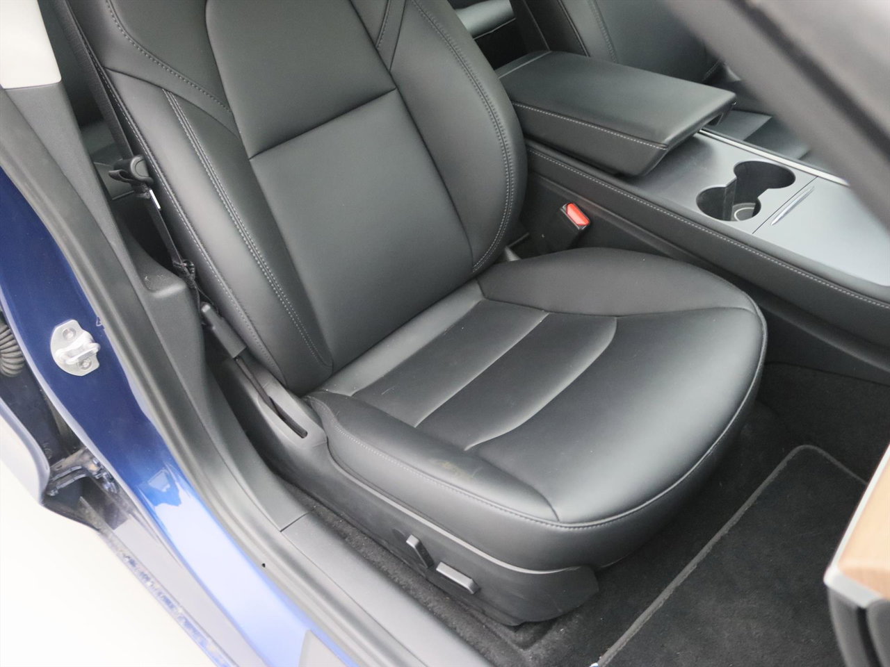 Tesla Model 3 Standard RWD Plus UPGRADE [ AMD RYZEN+LFP-ACCU+WARMTEPOMP+AUTOPILOT+60 kWh+PREMIUM AUDIO ] 17