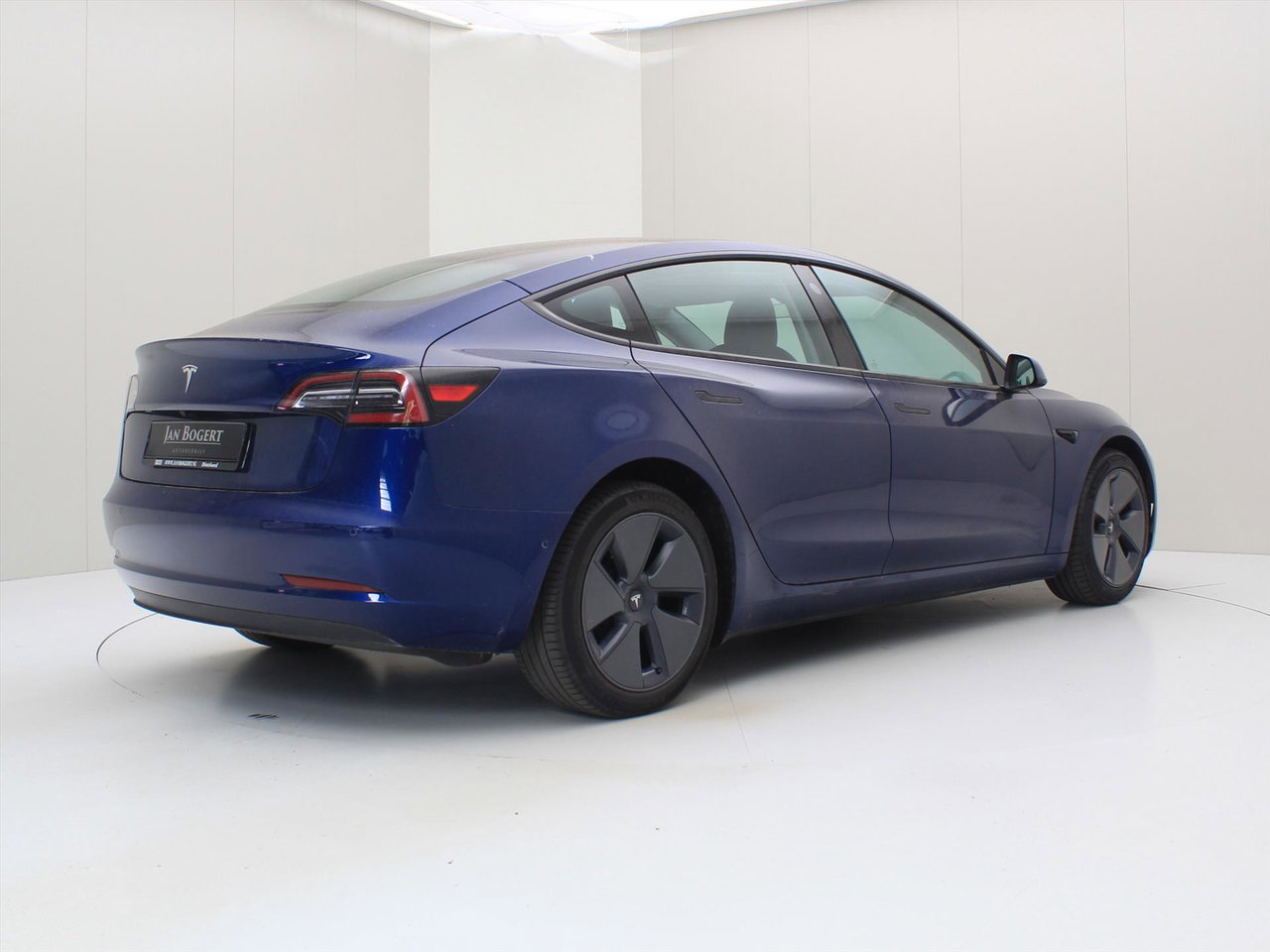 Tesla Model 3 Standard RWD Plus UPGRADE [ AMD RYZEN+LFP-ACCU+WARMTEPOMP+AUTOPILOT+60 kWh+PREMIUM AUDIO ] 2