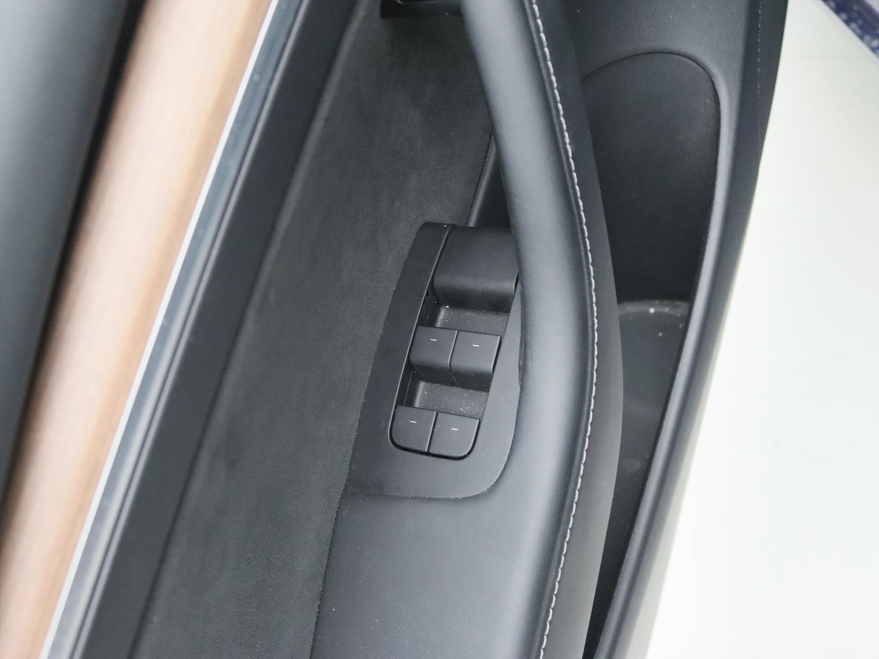 Tesla Model 3 Standard RWD Plus UPGRADE [ AMD RYZEN+LFP-ACCU+WARMTEPOMP+AUTOPILOT+60 kWh+PREMIUM AUDIO ] 21