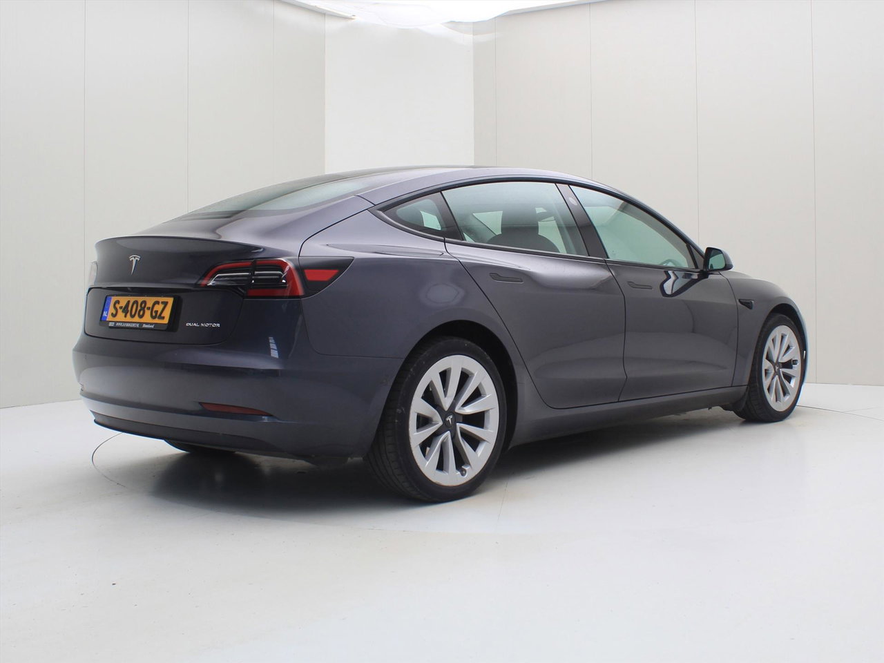 Tesla Model 3 Long-Range AWD 351pk 75 kWh UPGRADE 95% SoH [ RYZEN AMD+WARMTEPOMP+AUTOPILOT ] 2