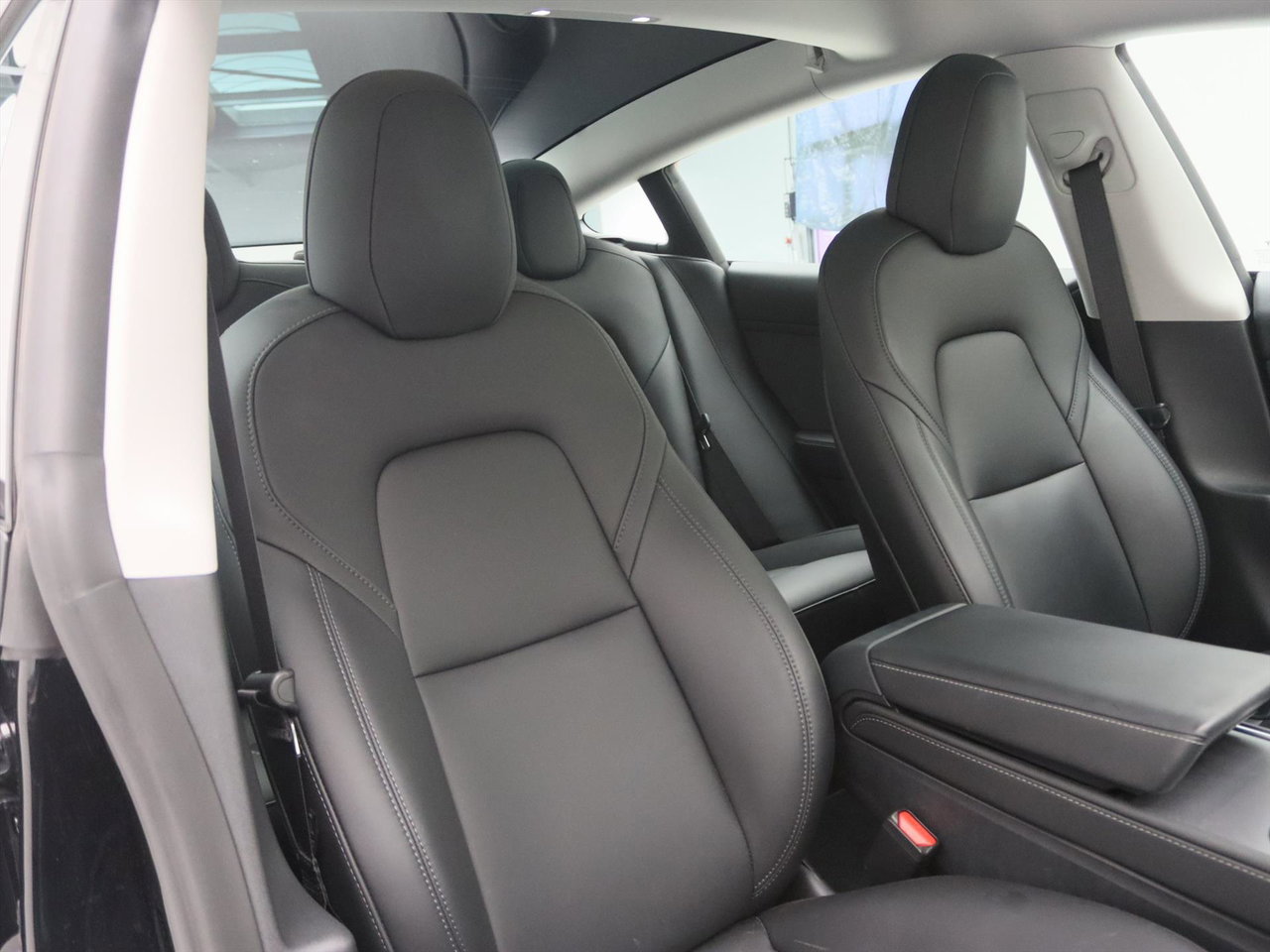 Tesla Model 3 Standard RWD Plus UPGRADE [ RYZEN AMD+LFP-ACCU+WARMTEPOMP+AUTOPILOT+60 kWh+PREMIUM AUDIO ] 20