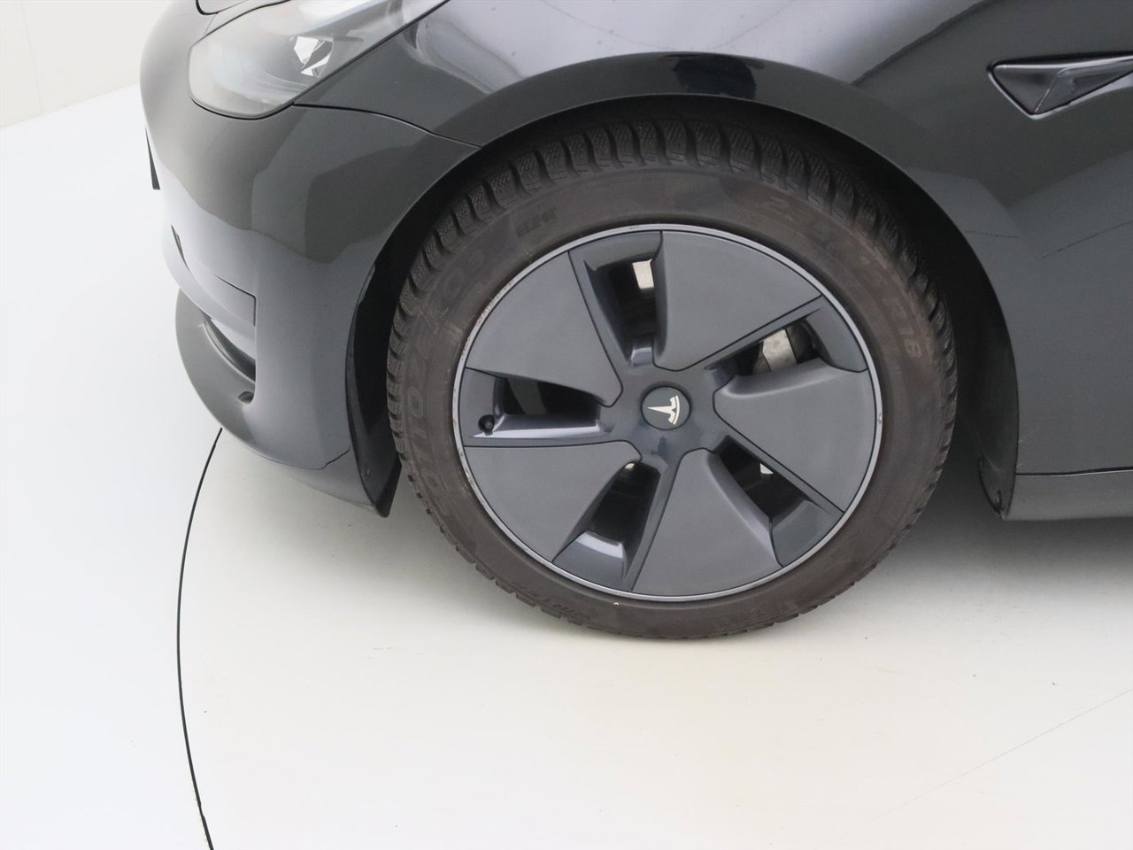 Tesla Model 3 Standard RWD Plus UPGRADE [ RYZEN AMD+LFP-ACCU+WARMTEPOMP+AUTOPILOT+60 kWh+PREMIUM AUDIO ] 21