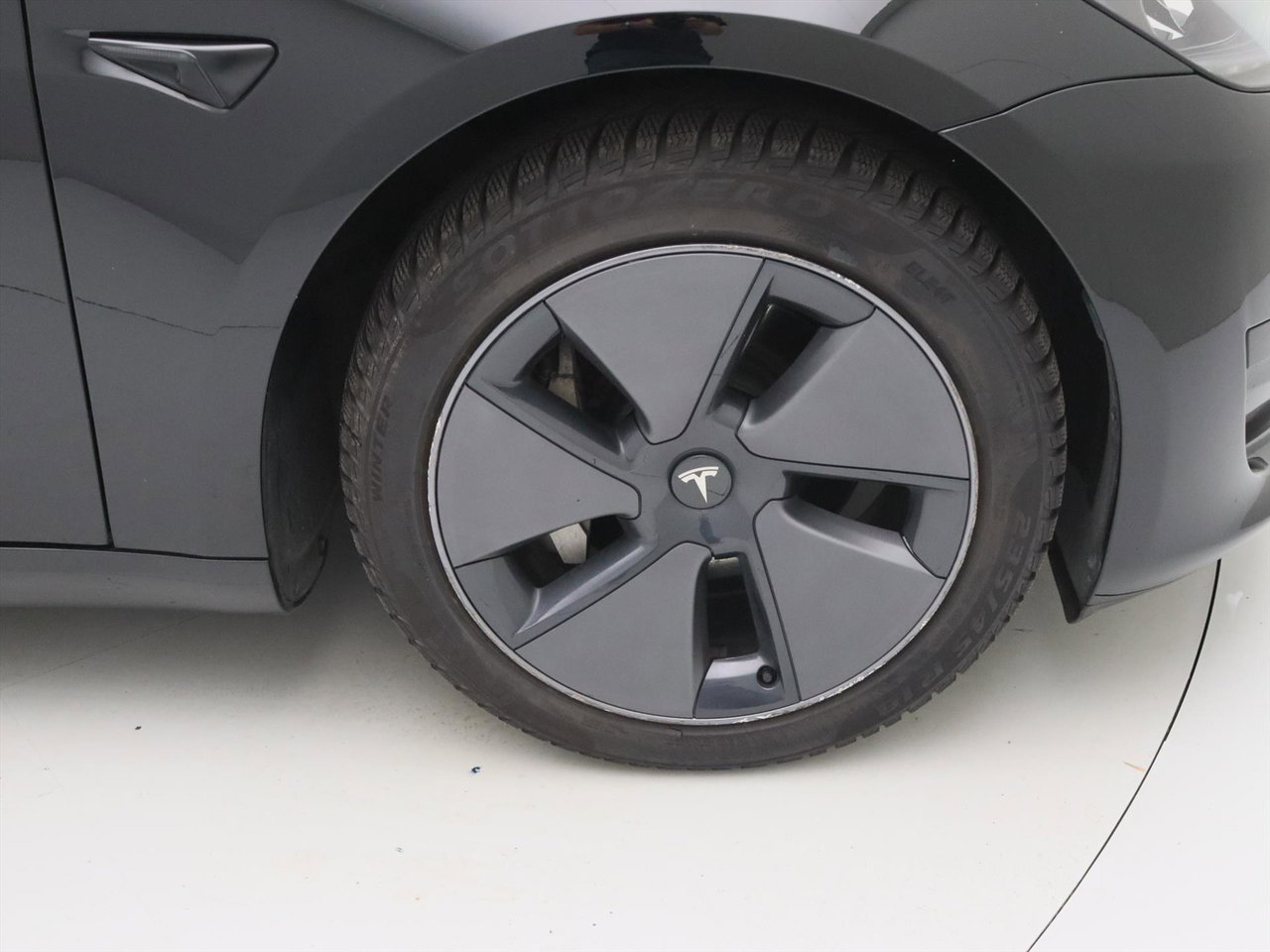 Tesla Model 3 Standard RWD Plus UPGRADE [ RYZEN AMD+LFP-ACCU+WARMTEPOMP+AUTOPILOT+60 kWh+PREMIUM AUDIO ] 12