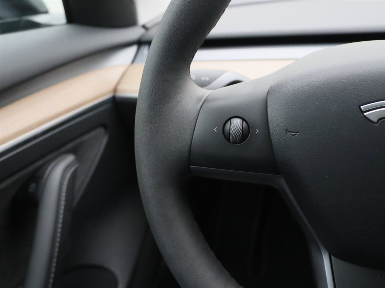 Tesla Model 3 Standard RWD Plus UPGRADE [ RYZEN AMD+LFP-ACCU+WARMTEPOMP+AUTOPILOT+60 kWh+PREMIUM AUDIO ] 27