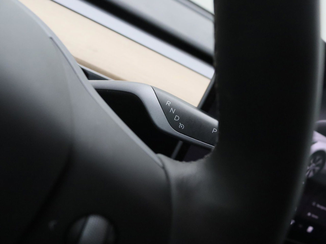 Tesla Model Y Long Range AWD 75kWh 351pk AMD RYZEN [ AUTOPILOT+20 INCH+PREMIUM AUDIO ] 27
