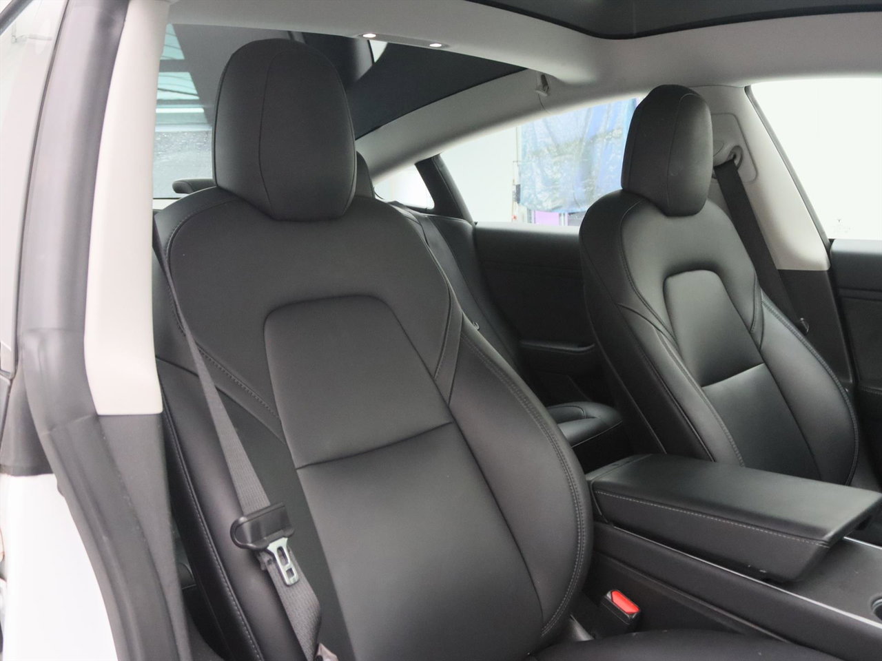Tesla Model 3 Standard RWD Plus [ LFP-ACCU+AUTOPILOT+60 kWh+PREMIUM AUDIO ] 15