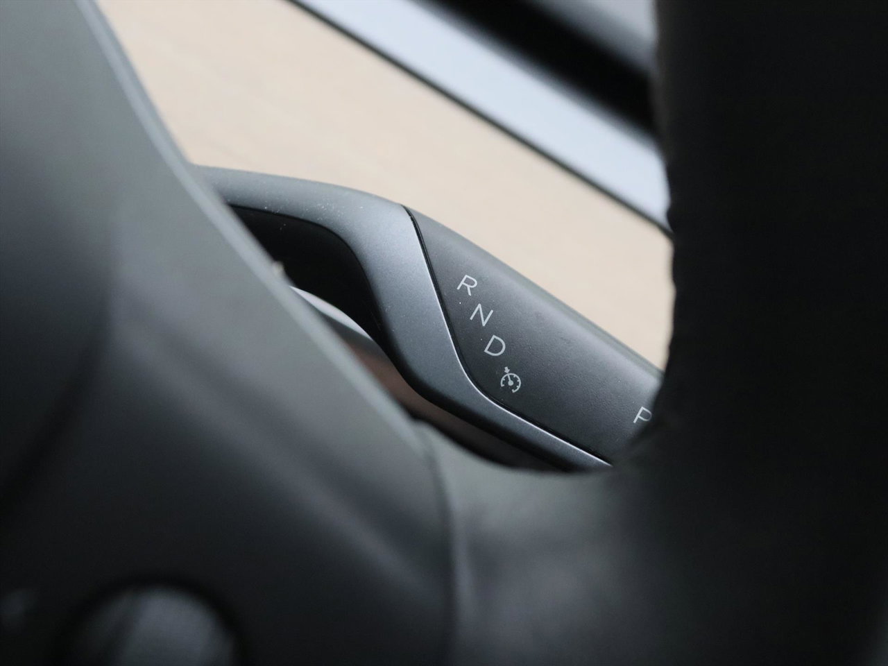 Tesla Model 3 Standard RWD Plus [ LFP-ACCU+AUTOPILOT+60 kWh+PREMIUM AUDIO ] 22
