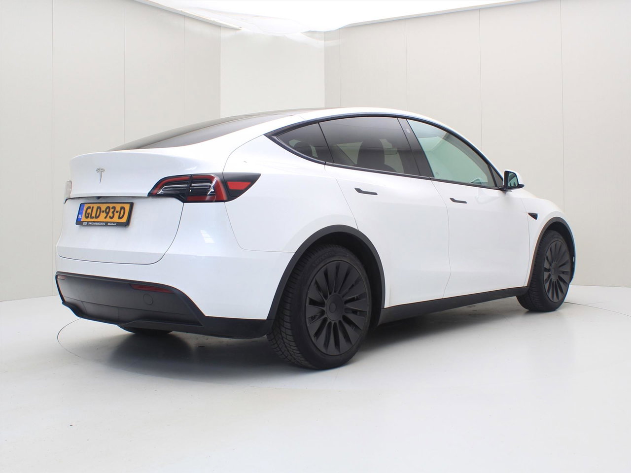 Tesla Model Y Standard RWD Plus 351pk AMD RYZEN [ LFP ACCU+FSD+19 INCH+PREMIUM AUDIO ] 2