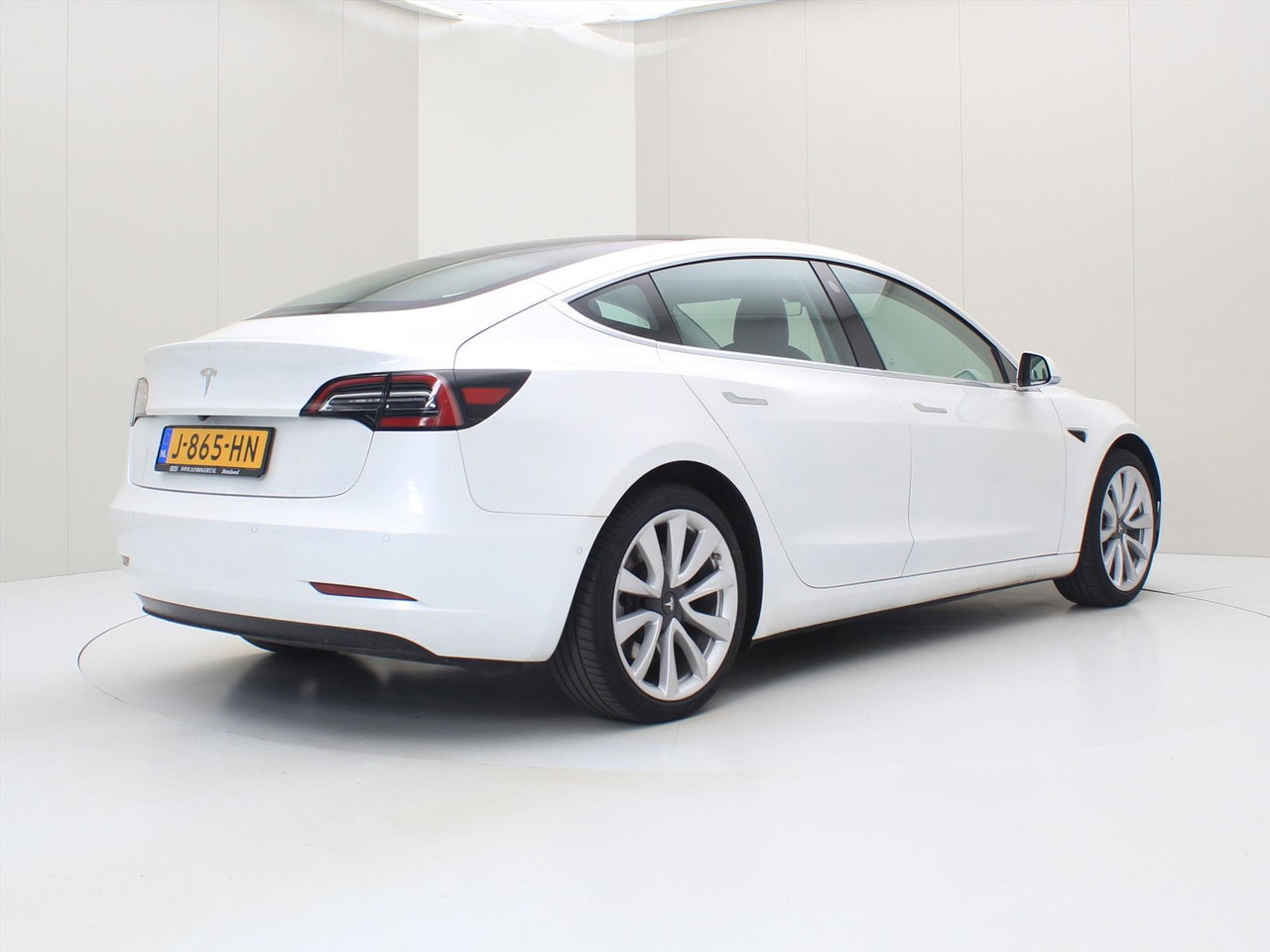 Tesla Model 3 Standard RWD Plus [ AUTOPILOT+19 INCH+60 kWh+PREMIUM AUDIO ] 2