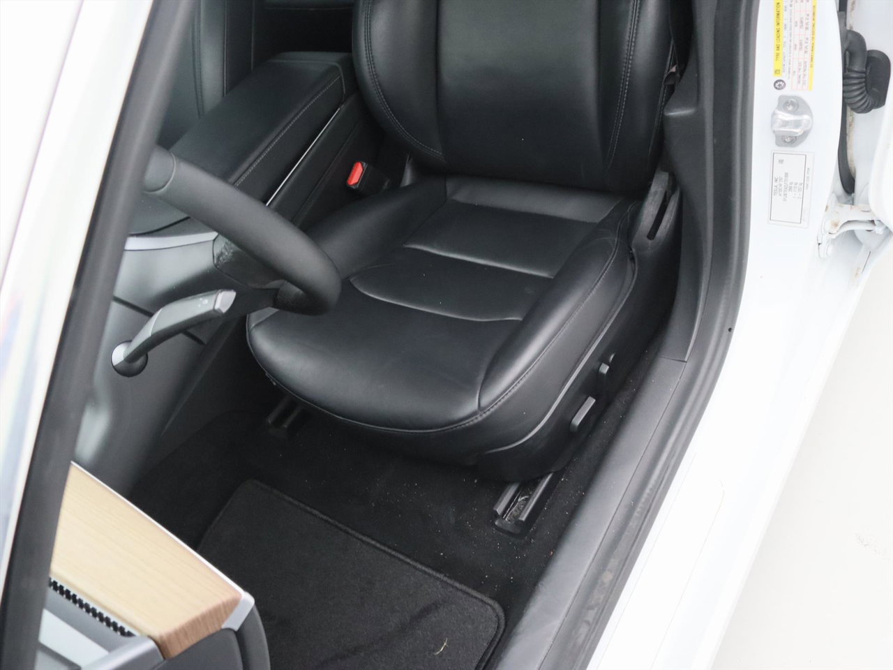 Tesla Model 3 Standard RWD Plus [ AUTOPILOT+19 INCH+60 kWh+PREMIUM AUDIO ] 17