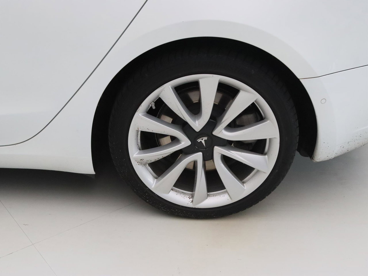 Tesla Model 3 Standard RWD Plus [ AUTOPILOT+19 INCH+60 kWh+PREMIUM AUDIO ] 11