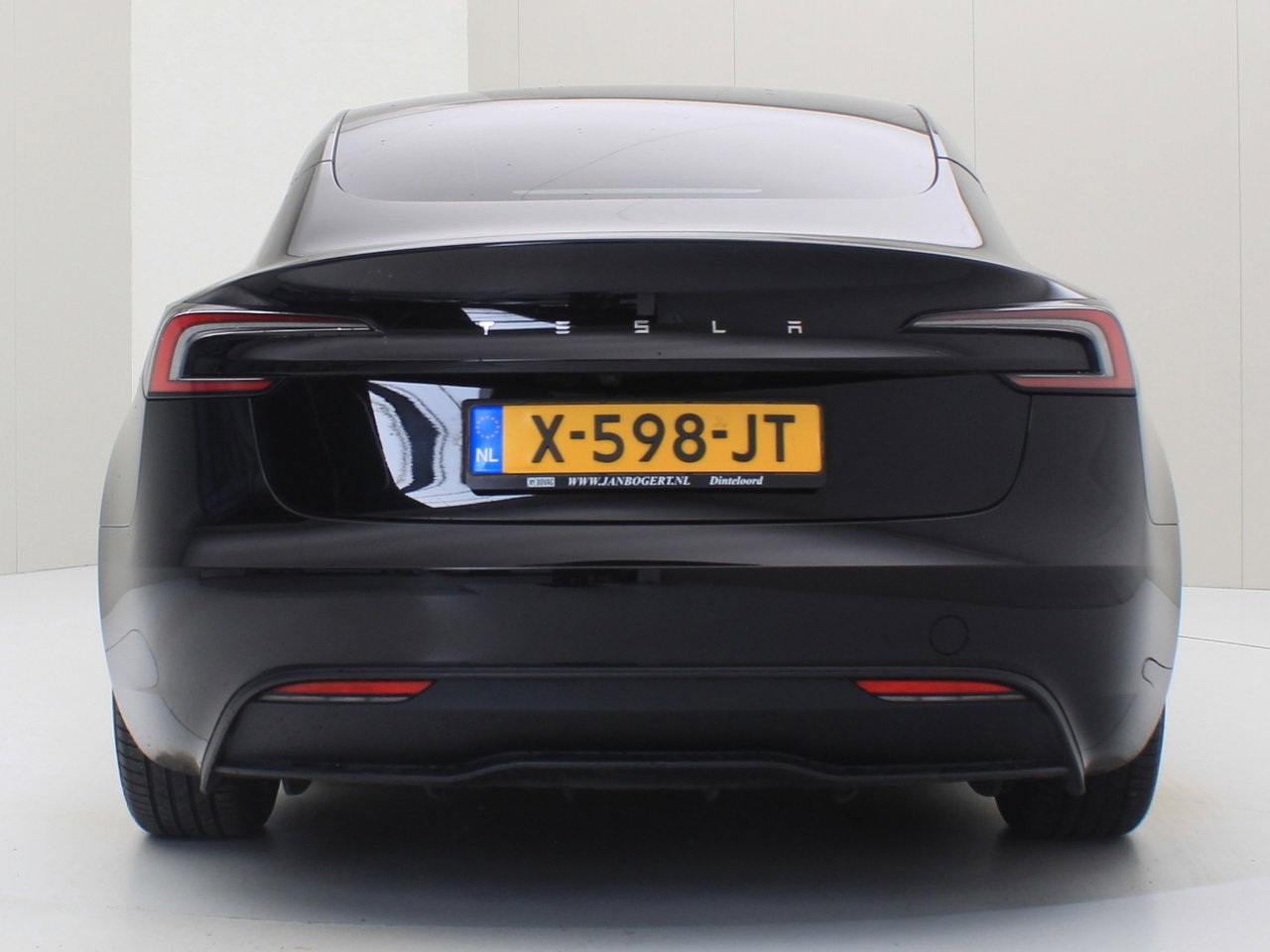 Tesla Model 3 Tesla Model 3 Standard RWD Plus HIGHLAND [ HW4+LFP-ACCU+AUTOPILOT+60 kWh+PREMIUM AUDIO ] 6