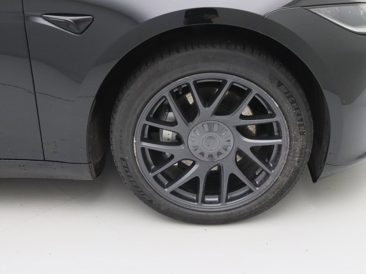 Tesla Model 3 Tesla Model 3 Standard RWD Plus HIGHLAND [ HW4+LFP-ACCU+AUTOPILOT+60 kWh+PREMIUM AUDIO ] 12