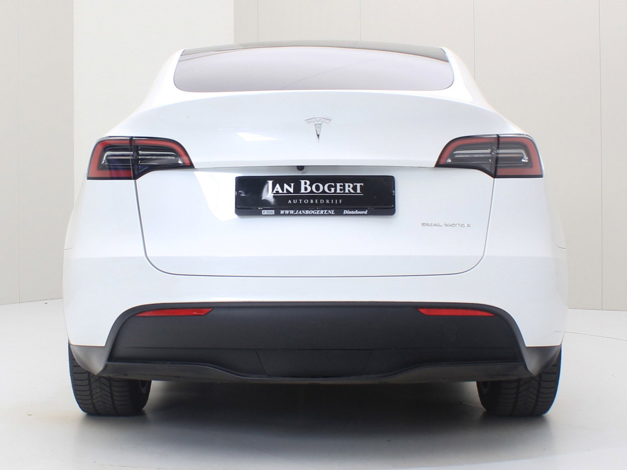 Tesla Model Y Long Range 351pk AWD 92.8% SoH AMD RYZEN [ 19 INCH+WARMTEPOMP+533KM WLTP+PREMIUM AUDIO ] 6