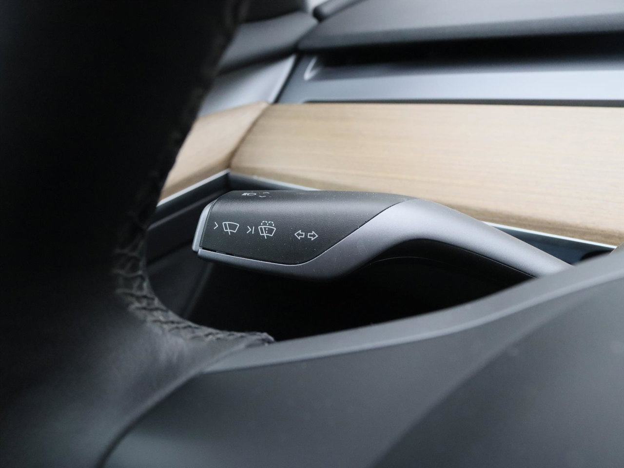 Tesla Model 3 Standard RWD Plus 95.4% SoH UPGRADE [ RYZEN AMD+LFP ACCU+AUTOPILOT+60 kWh+PREMIUM AUDIO ] 24