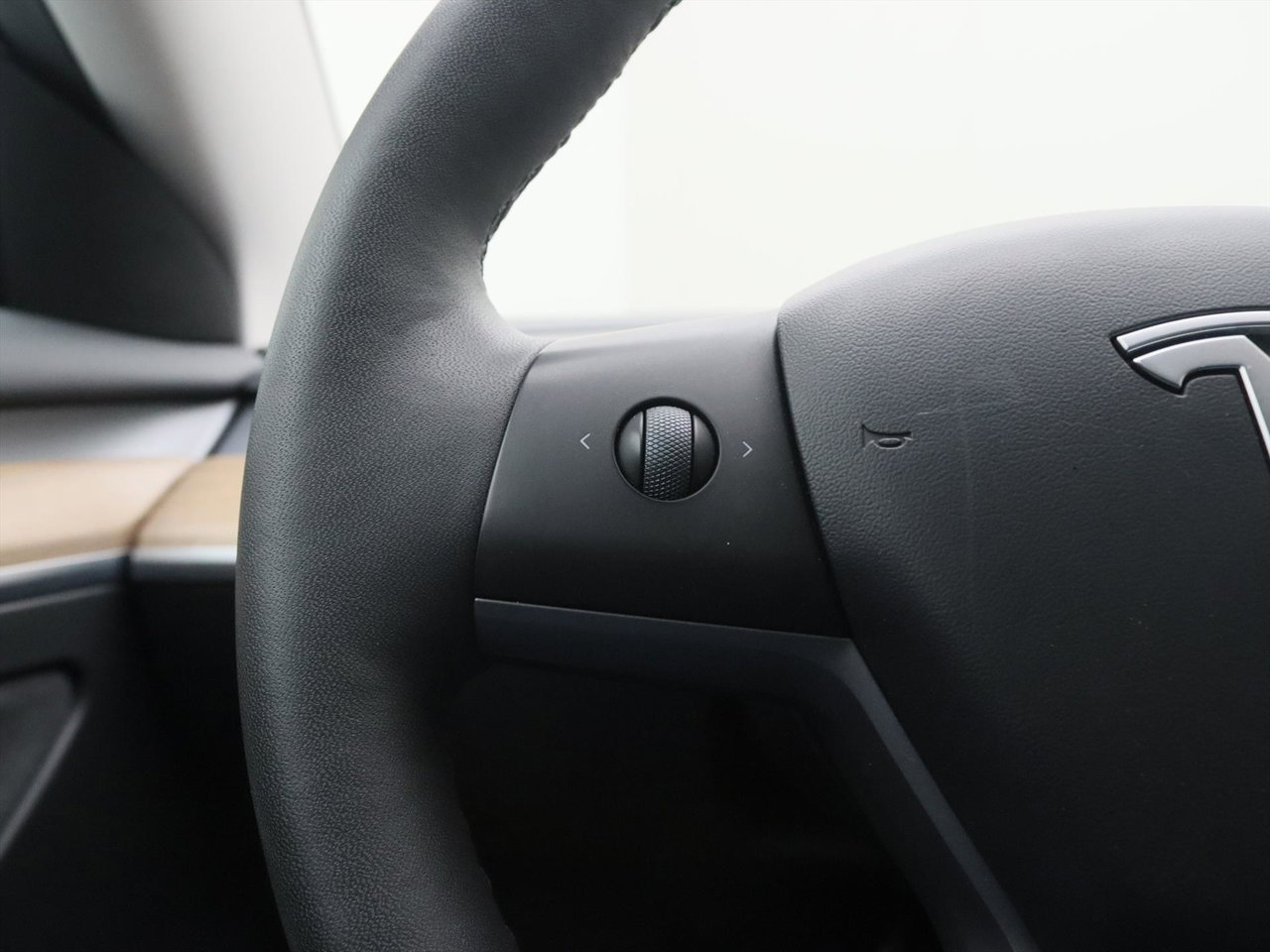 Tesla Model 3 Standard RWD Plus 95.4% SoH UPGRADE [ RYZEN AMD+LFP ACCU+AUTOPILOT+60 kWh+PREMIUM AUDIO ] 22