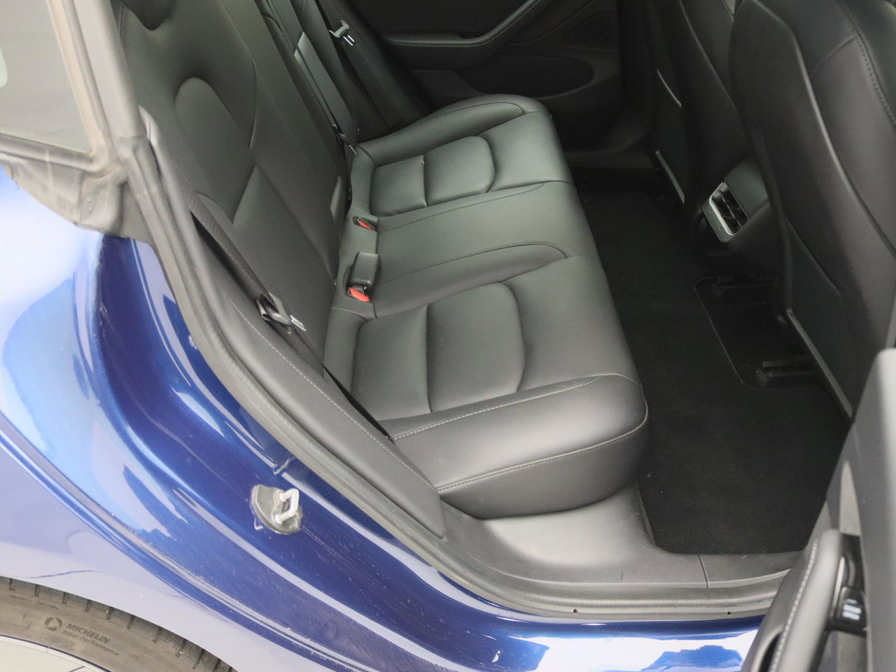 Tesla Model 3 Long-Range AWD 351pk 75 kWh 89.1% SoH [ AUTOPILOT+620KM WLTP+PREMIUM AUDIO ] 16