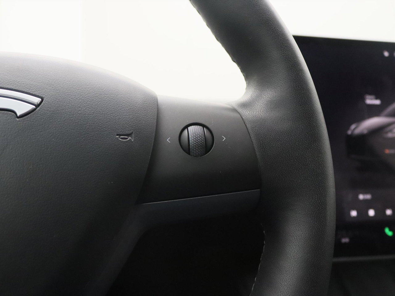 Tesla Model Y Long Range AWD 75kWh 351pk 93.2% SoH [ TREKHAAK+AMD RYZEN+AUTOPILOT+19 INCH+PREMIUM AUDIO ] 21
