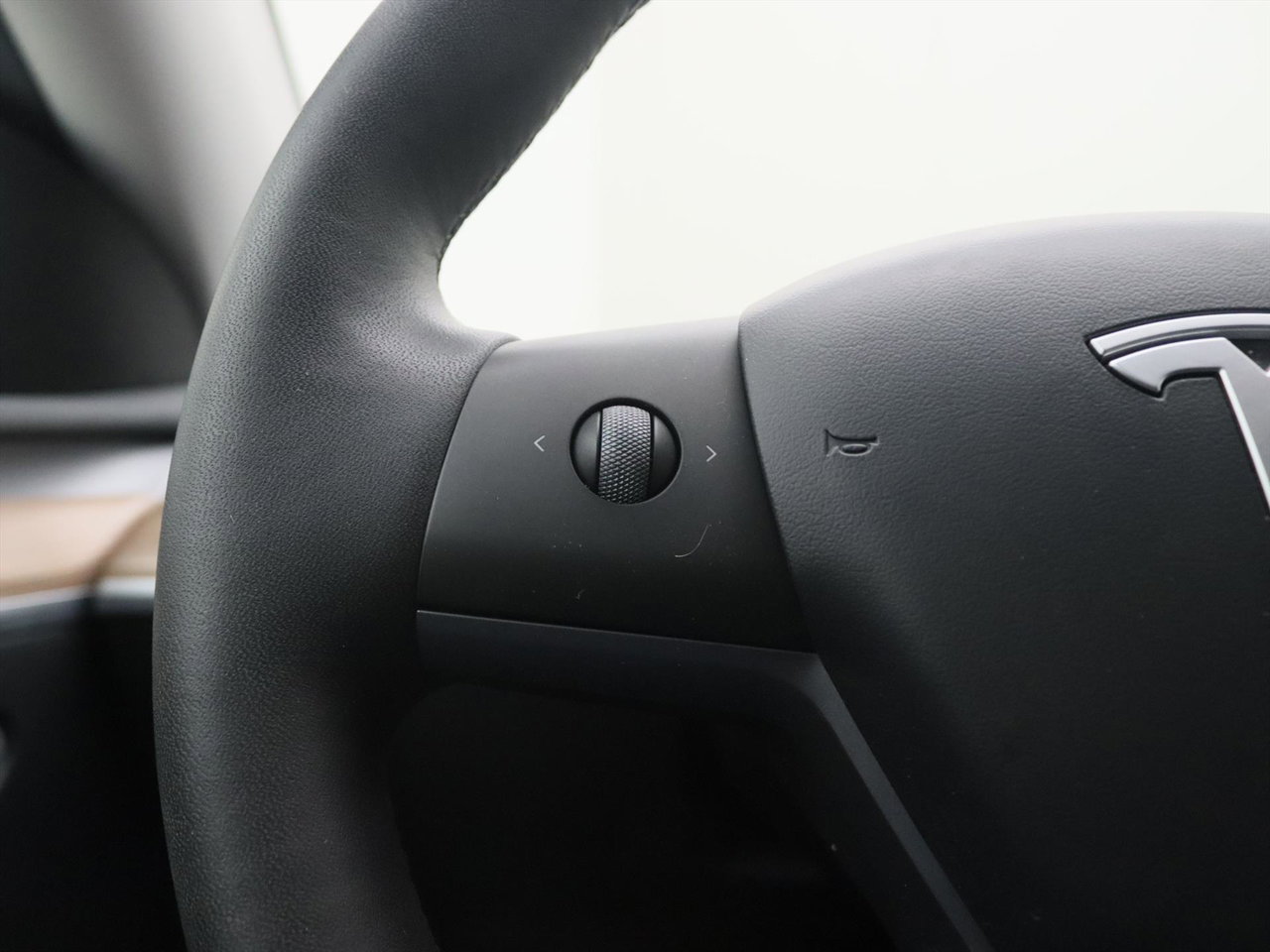 Tesla Model Y Long Range AWD 75kWh 351pk 93.2% SoH [ TREKHAAK+AMD RYZEN+AUTOPILOT+19 INCH+PREMIUM AUDIO ] 20