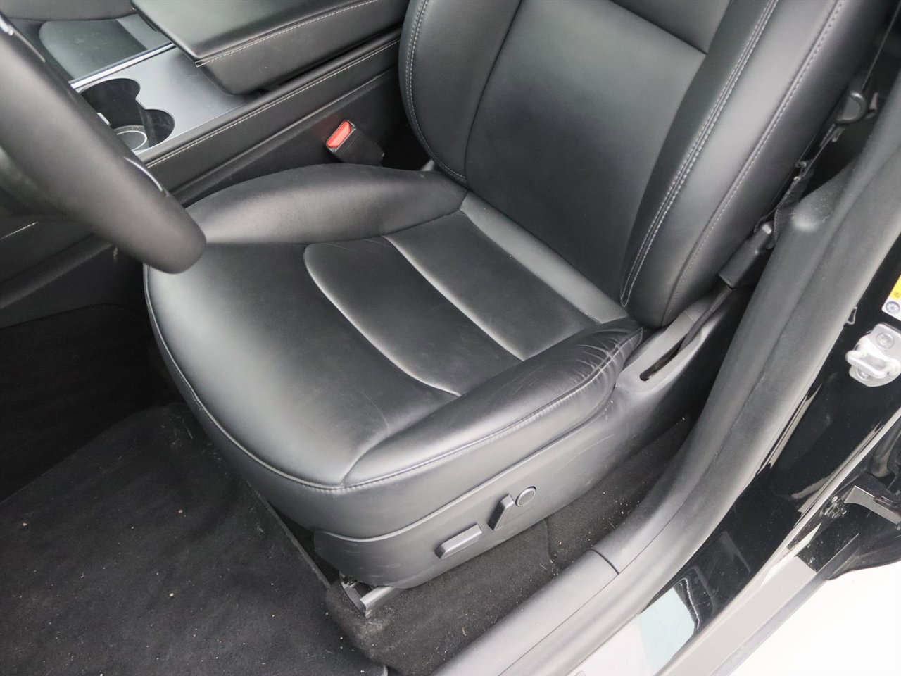 Tesla Model Y Long Range AWD 75kWh 351pk 93.2% SoH [ TREKHAAK+AMD RYZEN+AUTOPILOT+19 INCH+PREMIUM AUDIO ] 16