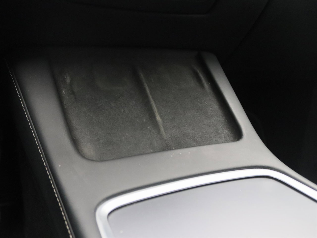 Tesla Model Y Long Range AWD 75kWh 351pk 93.2% SoH [ TREKHAAK+AMD RYZEN+AUTOPILOT+19 INCH+PREMIUM AUDIO ] 29